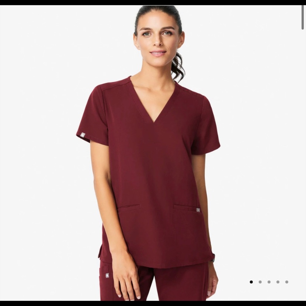 Figs Casma Three Pocket Scrub Top XXL burgundy